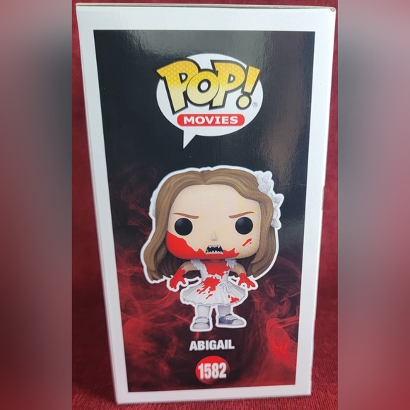 Abigail funko # 1582 (nib) With pop protector - Picture 6 of 7